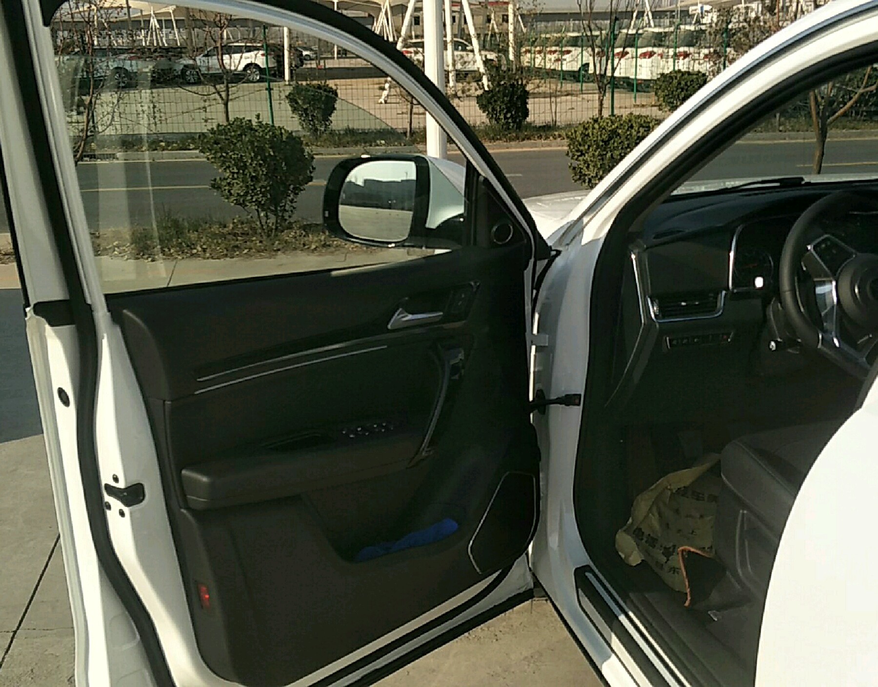前排座椅