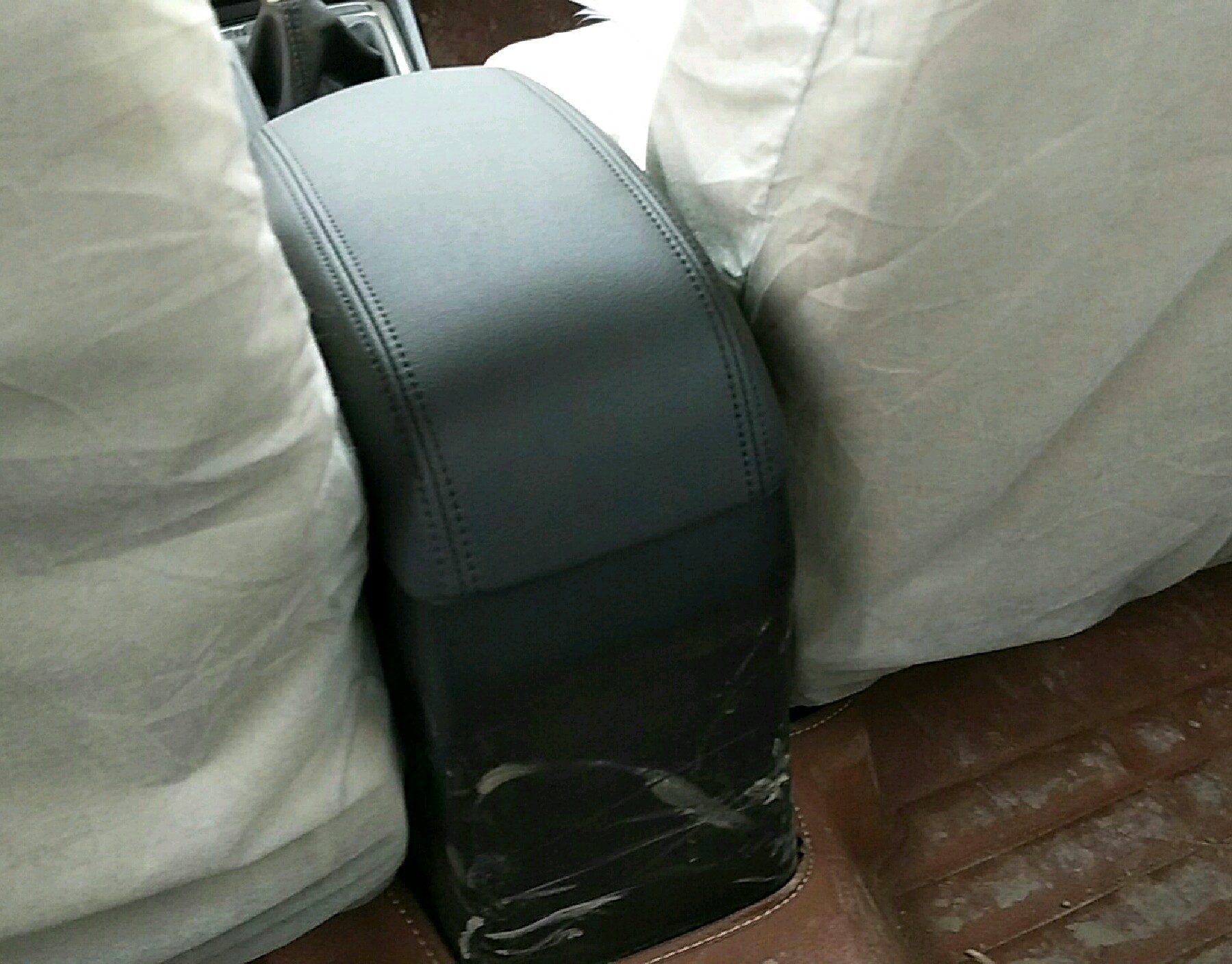 中央扶手