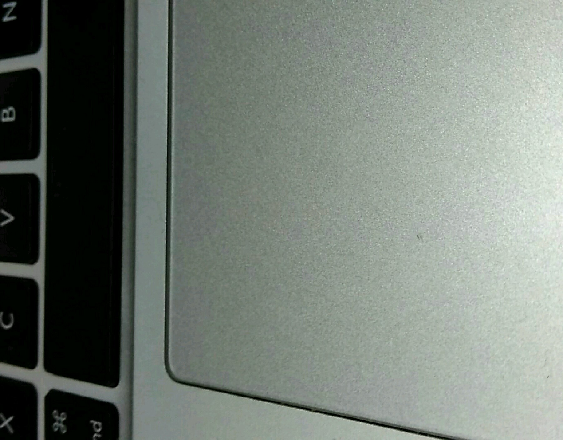 右A柱焊点