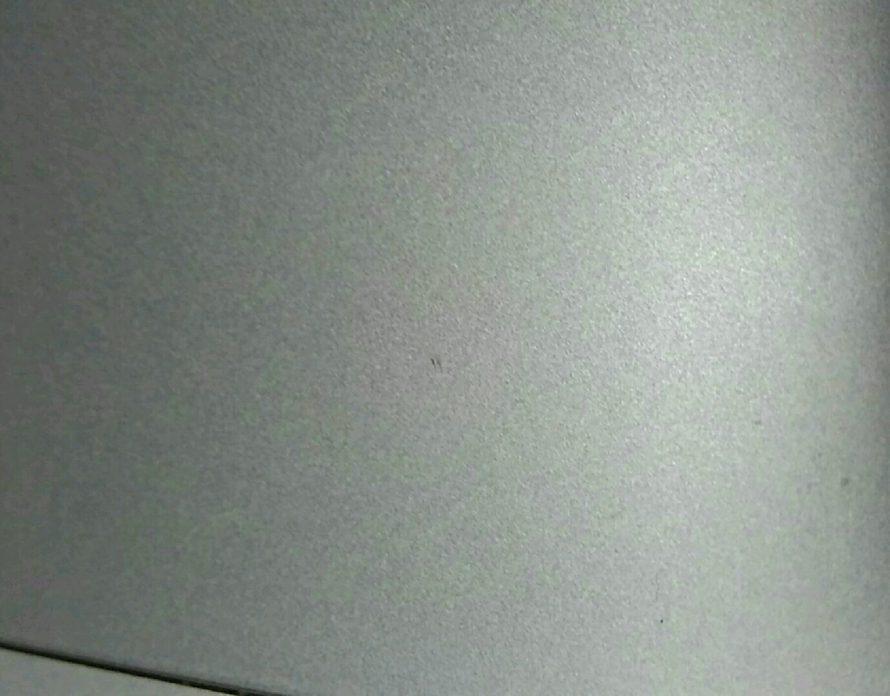 右前门铰链螺丝