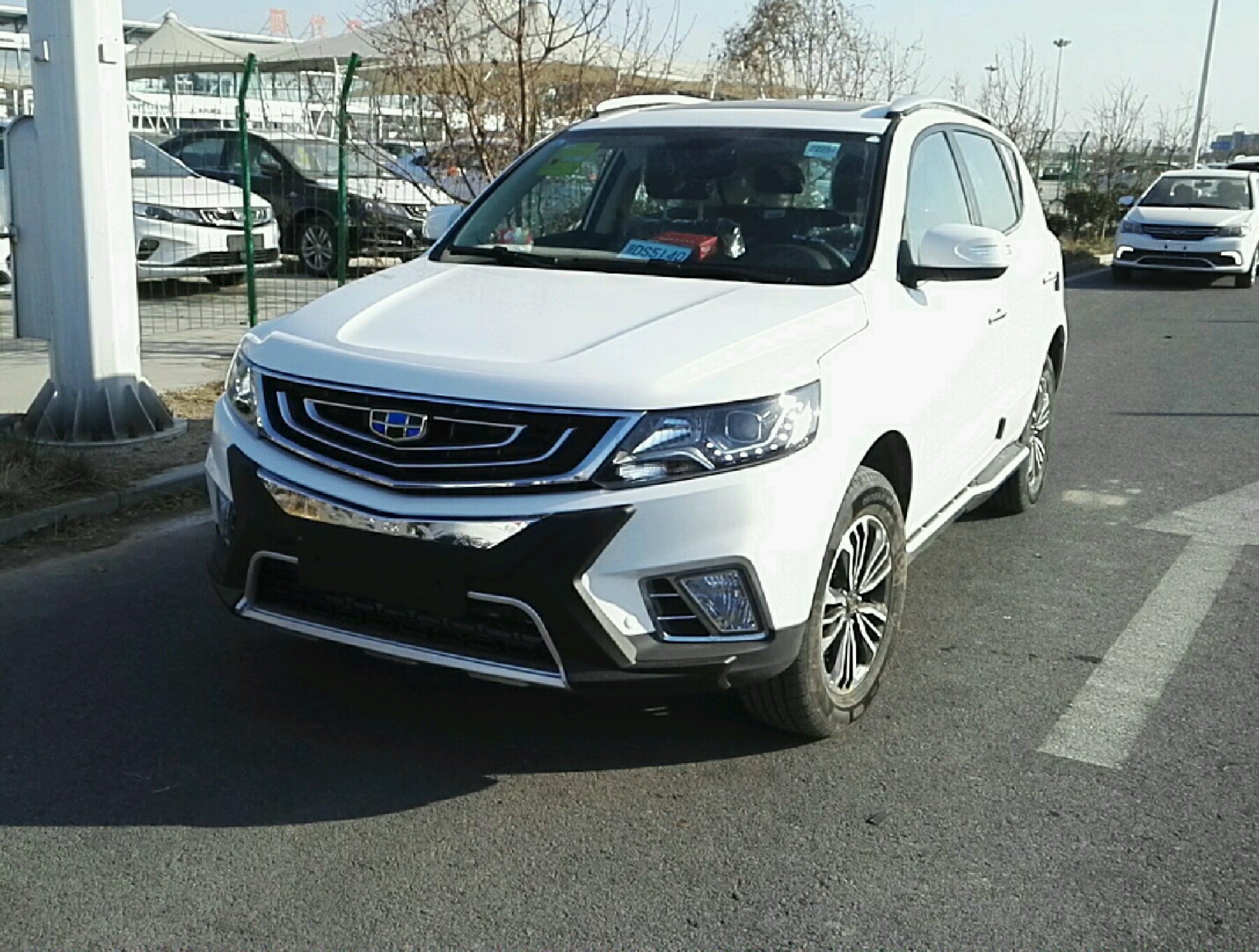 左前45度