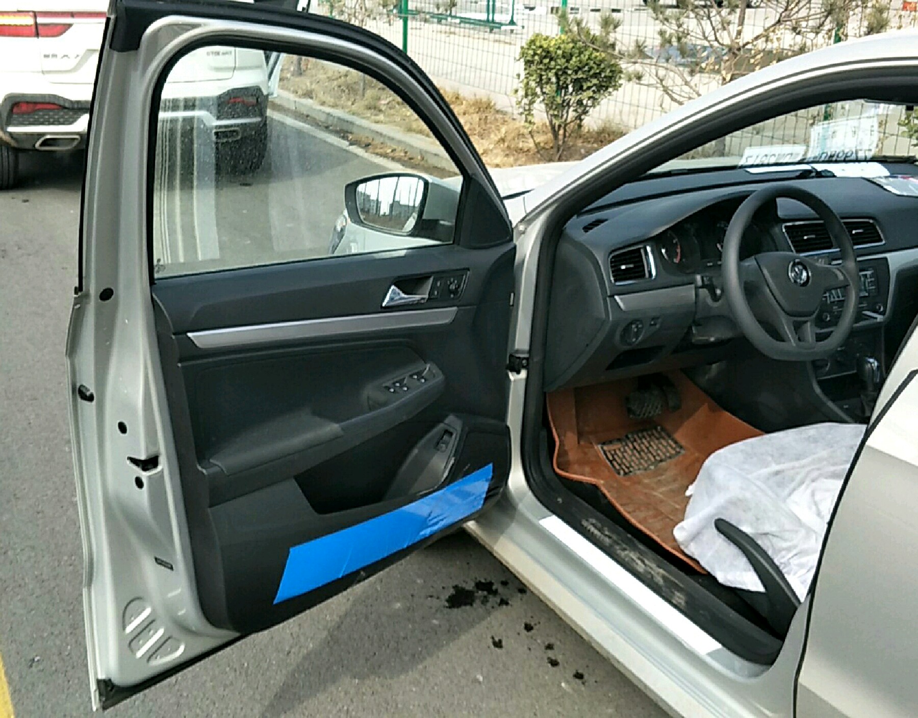 前排座椅
