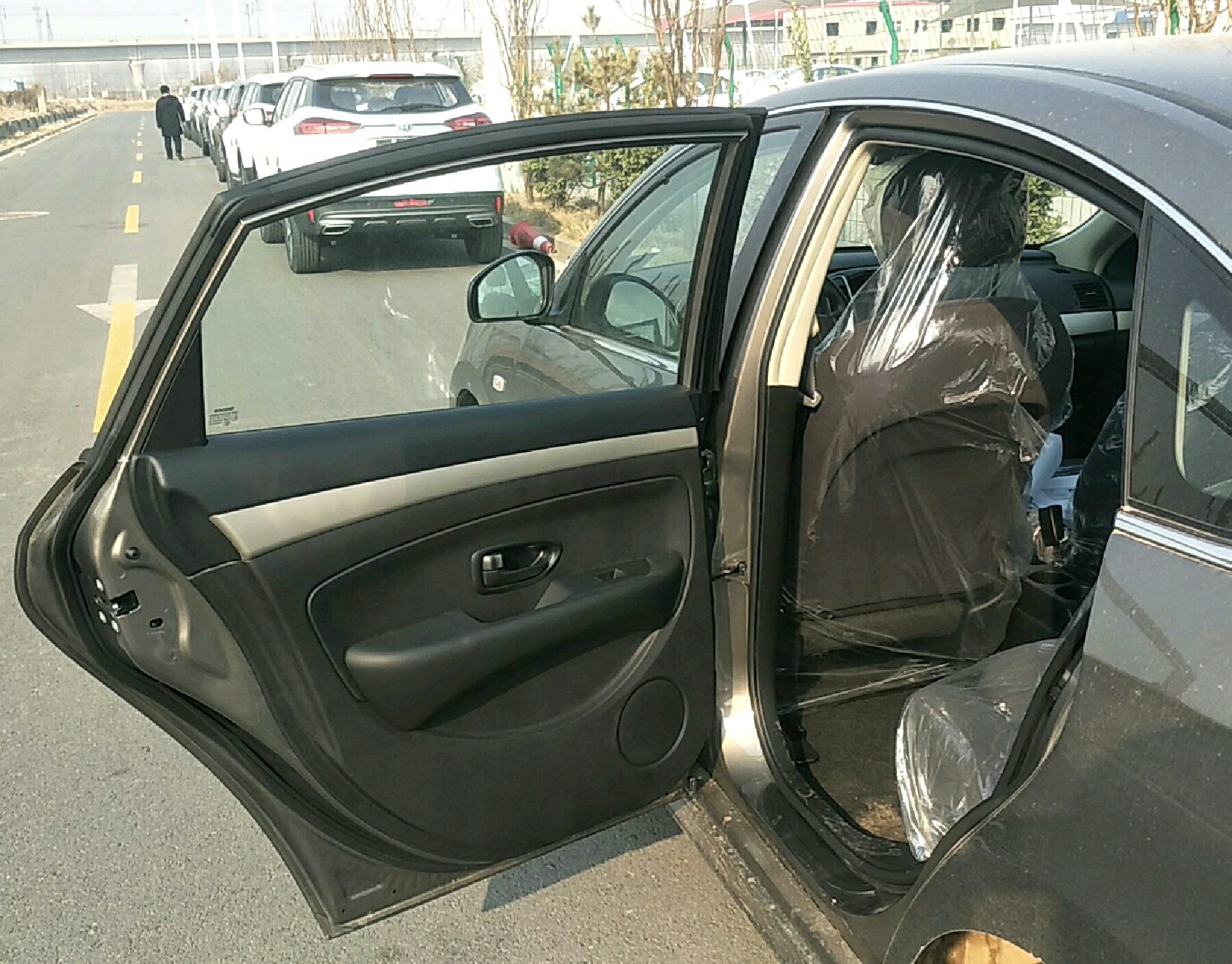 后排座椅