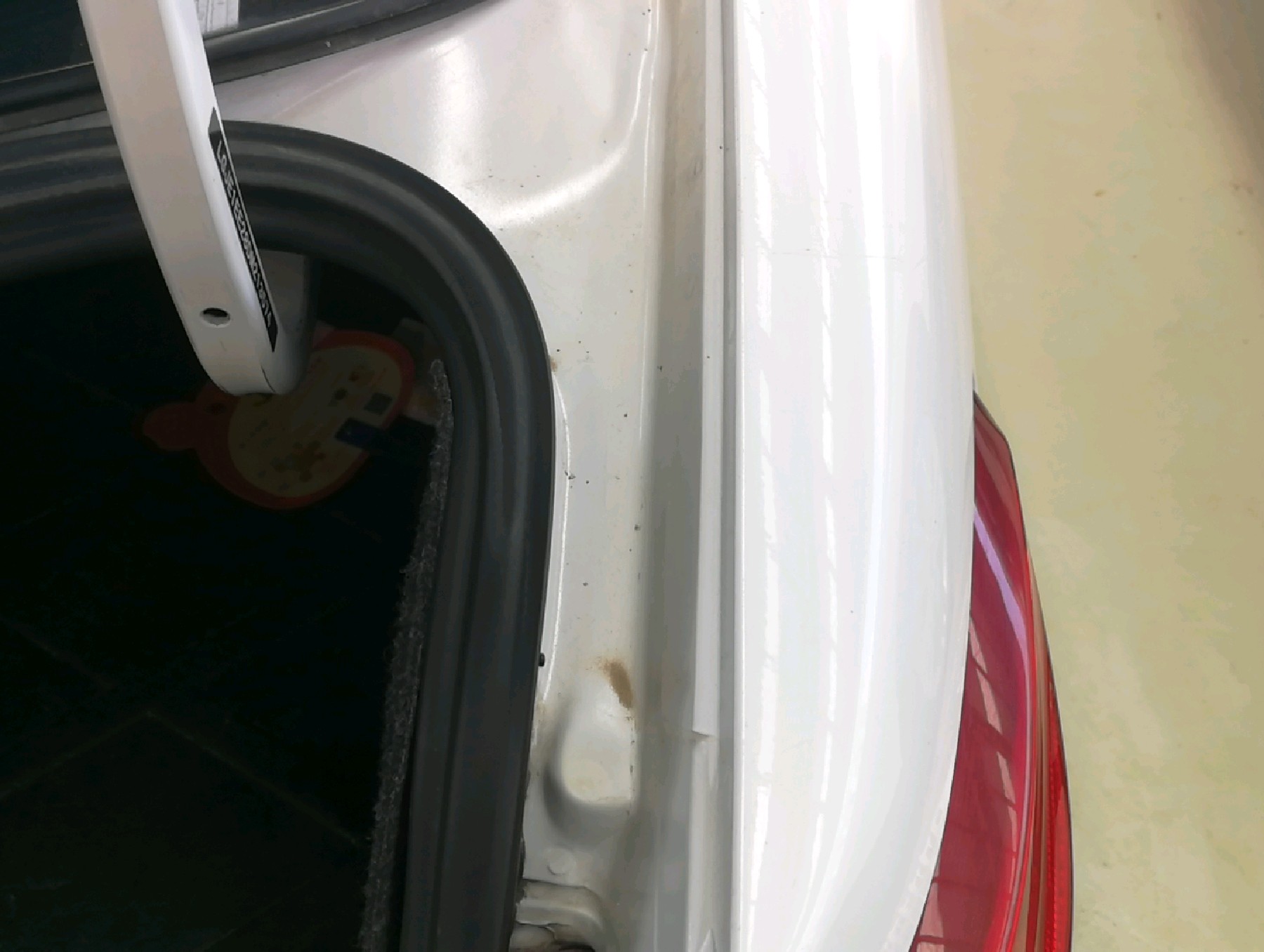 右后落水槽